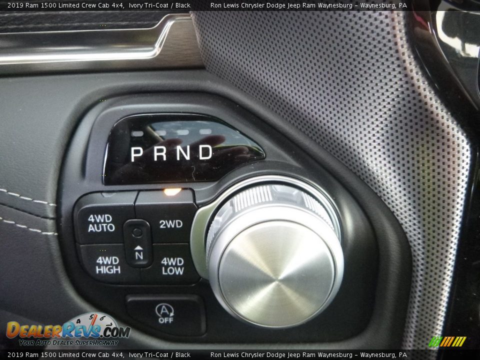 2019 Ram 1500 Limited Crew Cab 4x4 Ivory Tri–Coat / Black Photo #19