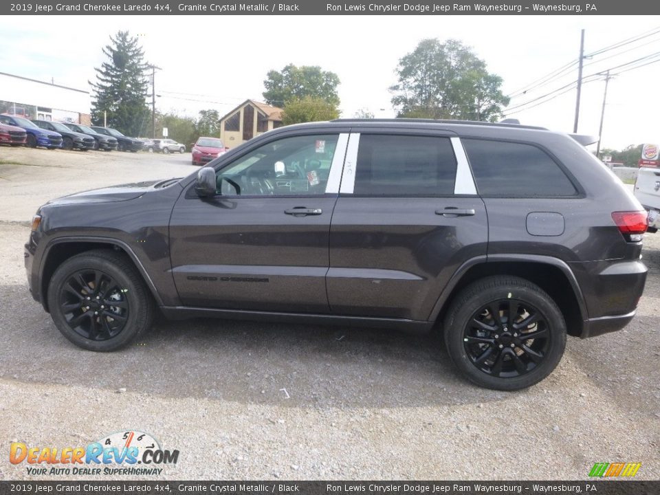 2019 Jeep Grand Cherokee Laredo 4x4 Granite Crystal Metallic / Black Photo #2