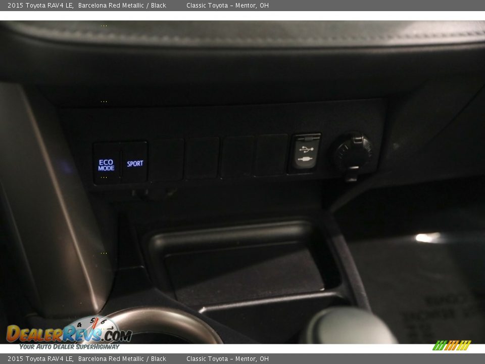 2015 Toyota RAV4 LE Barcelona Red Metallic / Black Photo #12