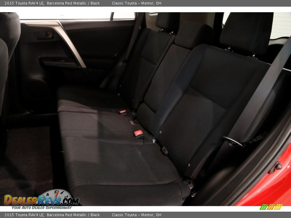 2015 Toyota RAV4 LE Barcelona Red Metallic / Black Photo #16