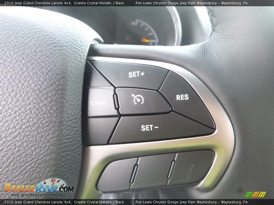 2019 Jeep Grand Cherokee Laredo 4x4 Granite Crystal Metallic / Black Photo #15