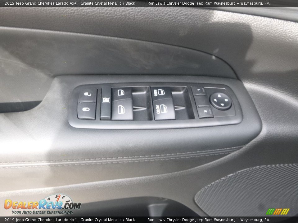 2019 Jeep Grand Cherokee Laredo 4x4 Granite Crystal Metallic / Black Photo #19