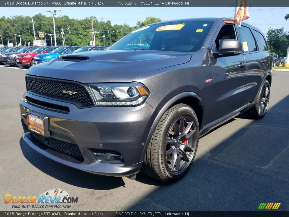 Front 3/4 View of 2018 Dodge Durango SRT AWD Photo #3