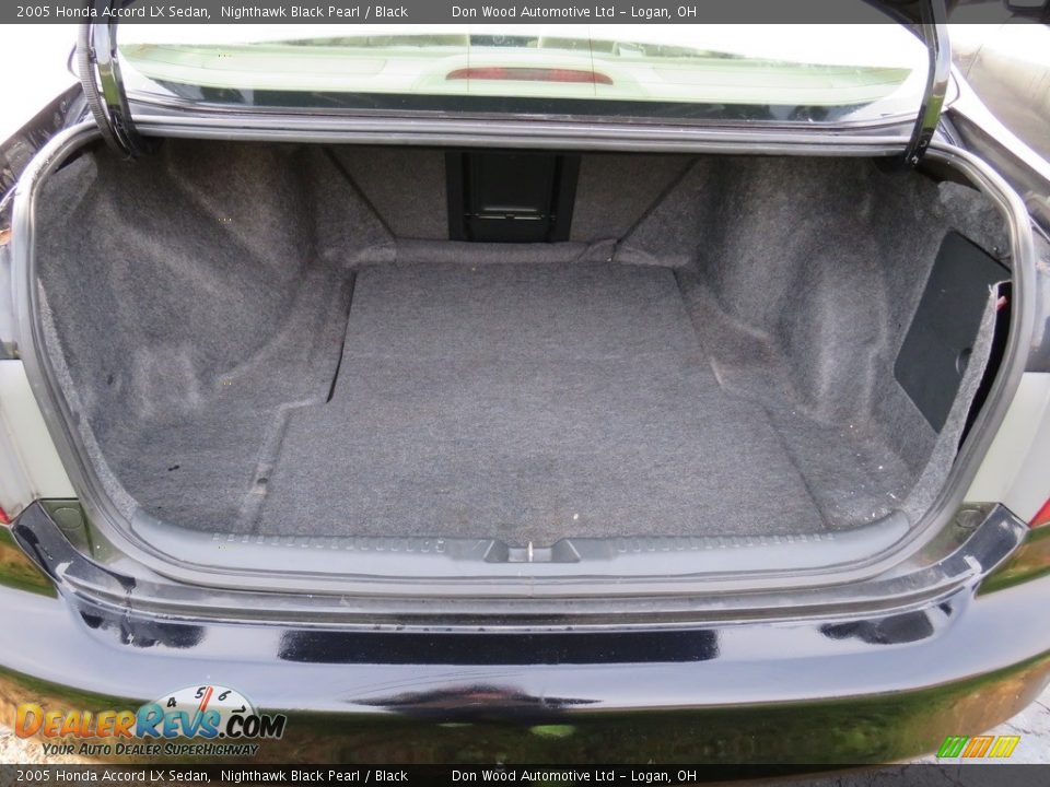 2005 Honda Accord LX Sedan Nighthawk Black Pearl / Black Photo #11