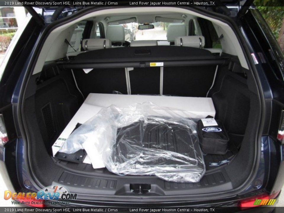 2019 Land Rover Discovery Sport HSE Trunk Photo #16
