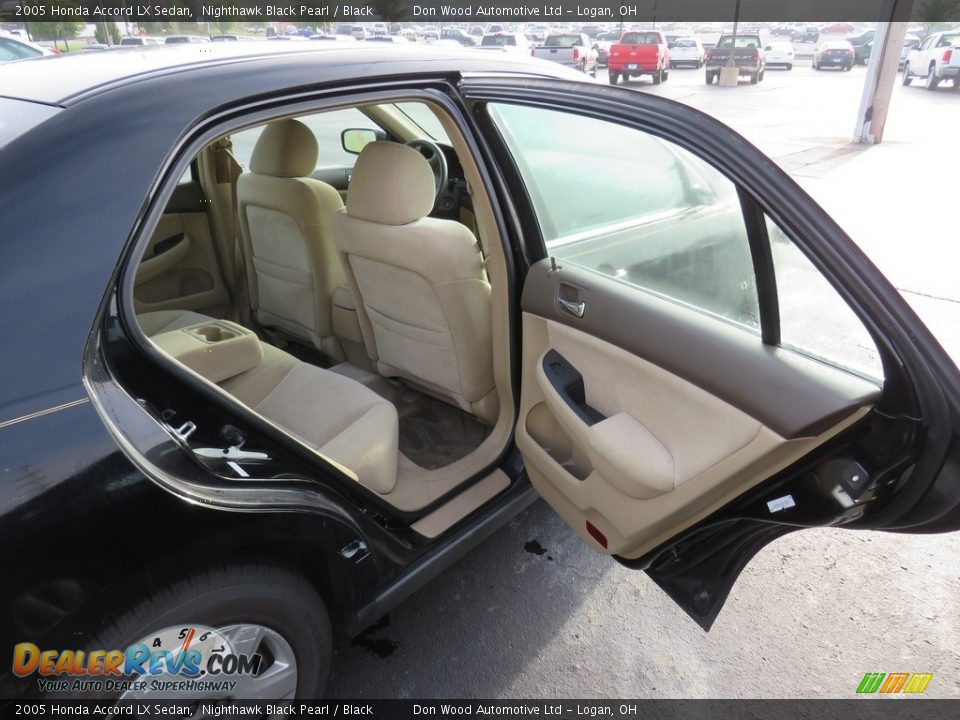 2005 Honda Accord LX Sedan Nighthawk Black Pearl / Black Photo #17