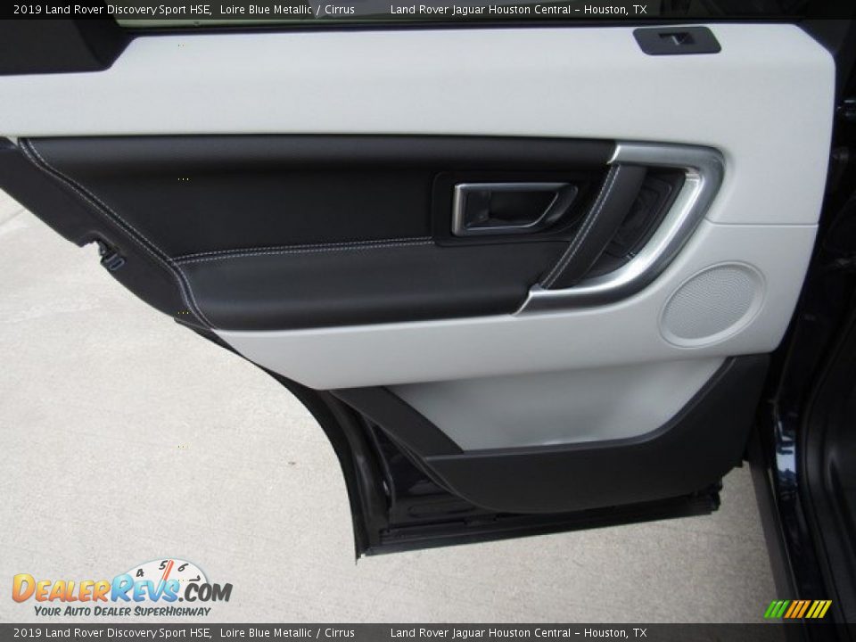 Door Panel of 2019 Land Rover Discovery Sport HSE Photo #22
