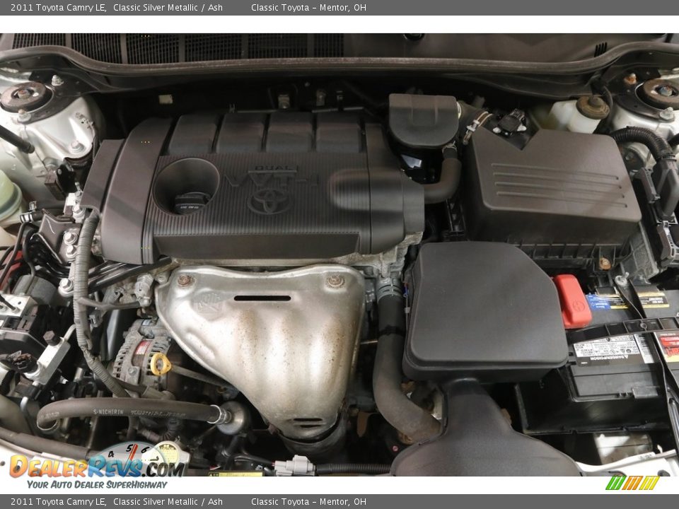 2011 Toyota Camry LE Classic Silver Metallic / Ash Photo #18