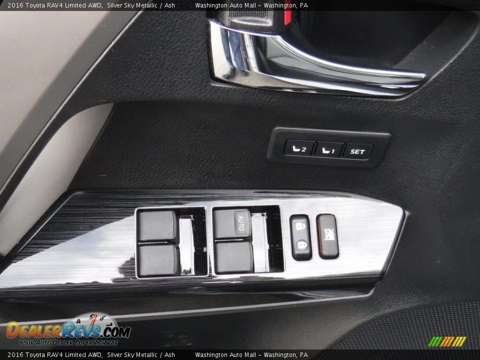2016 Toyota RAV4 Limited AWD Silver Sky Metallic / Ash Photo #14