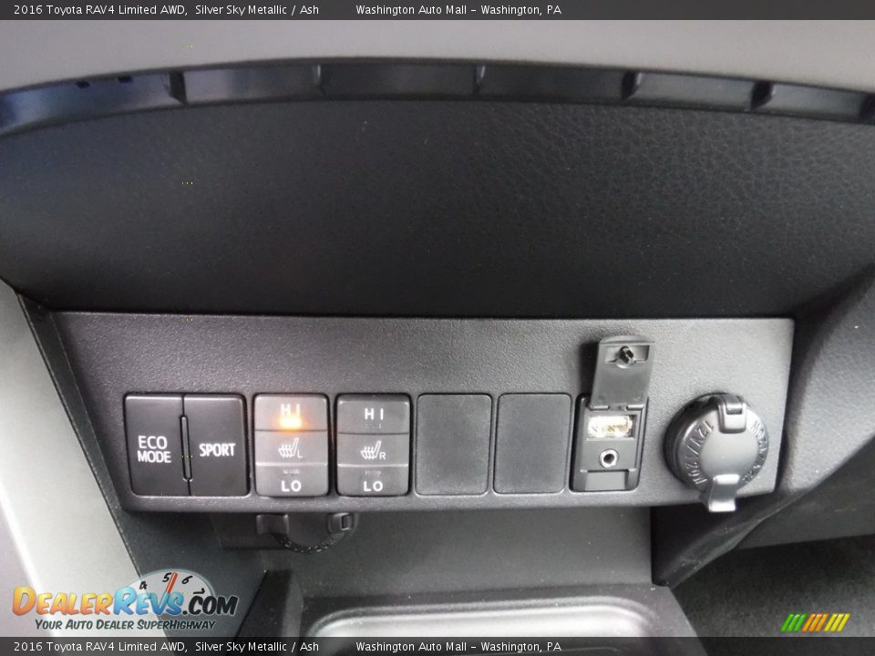 2016 Toyota RAV4 Limited AWD Silver Sky Metallic / Ash Photo #20