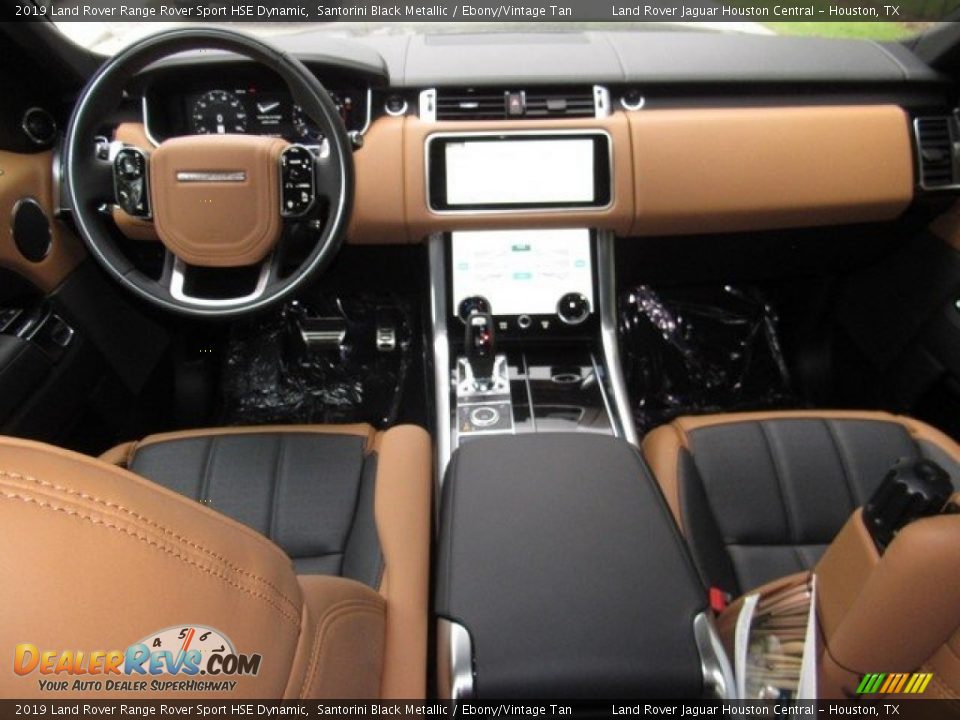 Dashboard of 2019 Land Rover Range Rover Sport HSE Dynamic Photo #4