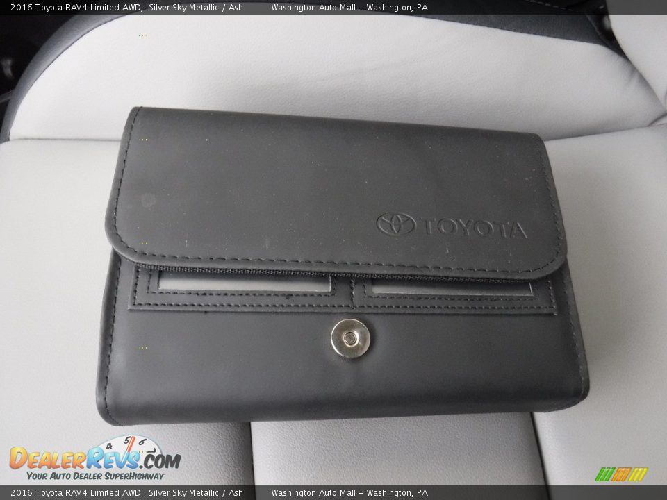2016 Toyota RAV4 Limited AWD Silver Sky Metallic / Ash Photo #30