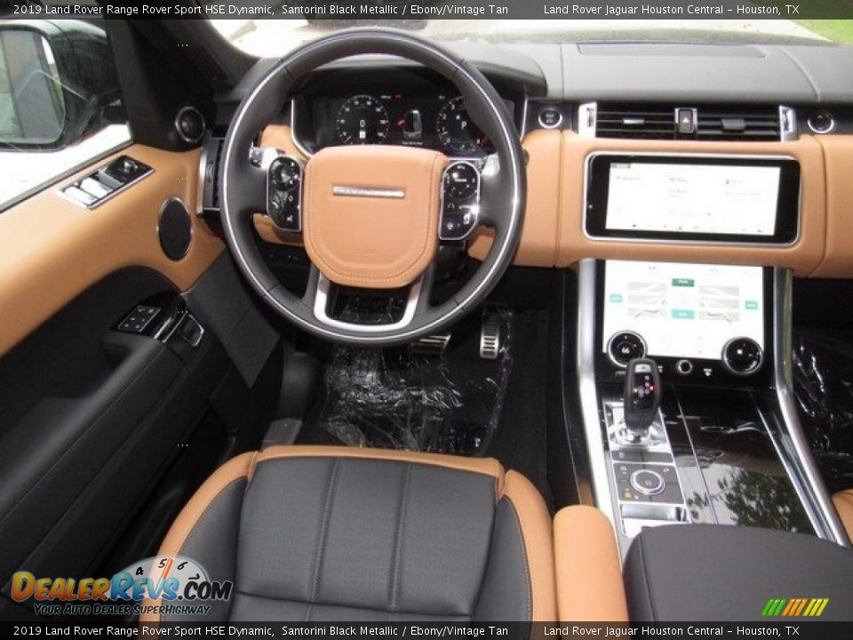 Dashboard of 2019 Land Rover Range Rover Sport HSE Dynamic Photo #13
