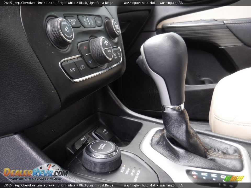 2015 Jeep Cherokee Limited 4x4 Bright White / Black/Light Frost Beige Photo #17