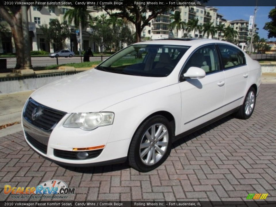 2010 Volkswagen Passat Komfort Sedan Candy White / Cornsilk Beige Photo #1