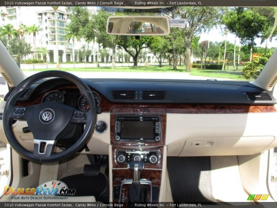 2010 Volkswagen Passat Komfort Sedan Candy White / Cornsilk Beige Photo #4