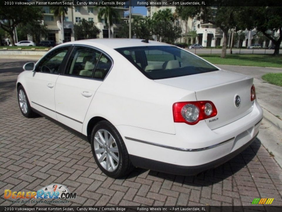 2010 Volkswagen Passat Komfort Sedan Candy White / Cornsilk Beige Photo #5