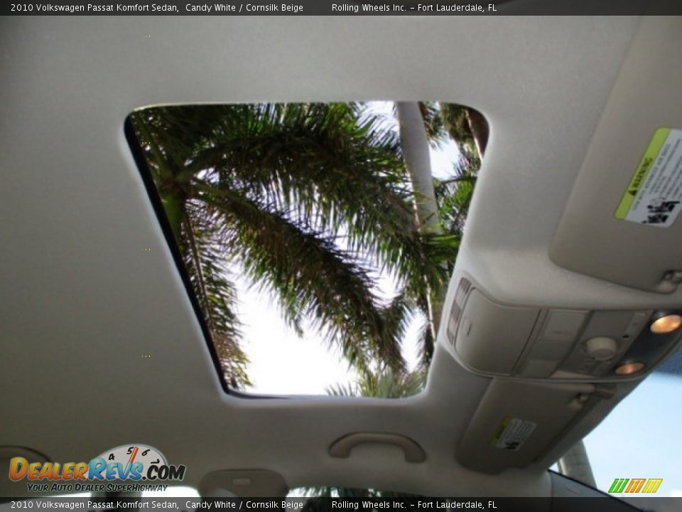 2010 Volkswagen Passat Komfort Sedan Candy White / Cornsilk Beige Photo #6