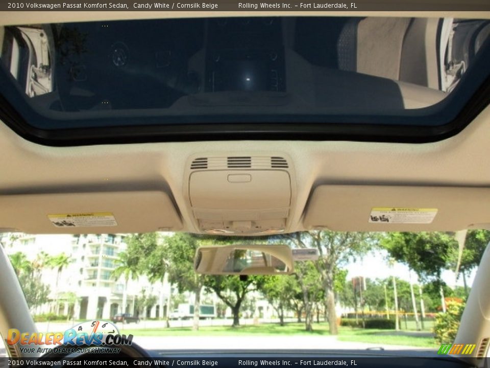 2010 Volkswagen Passat Komfort Sedan Candy White / Cornsilk Beige Photo #12