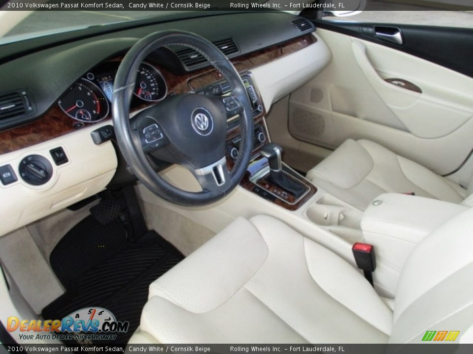 2010 Volkswagen Passat Komfort Sedan Candy White / Cornsilk Beige Photo #22
