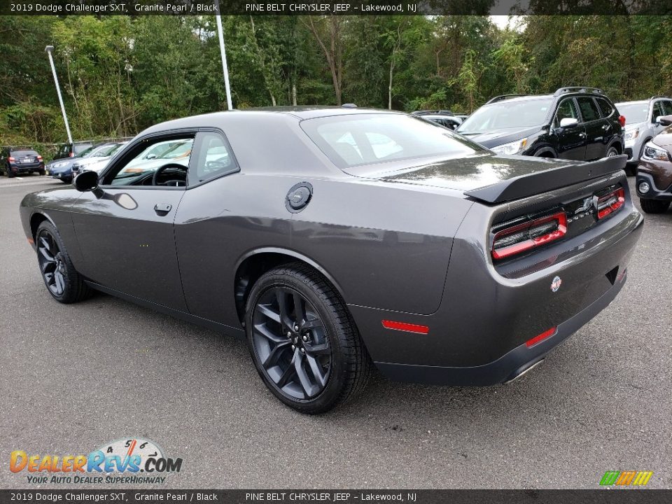 2019 Dodge Challenger SXT Granite Pearl / Black Photo #4