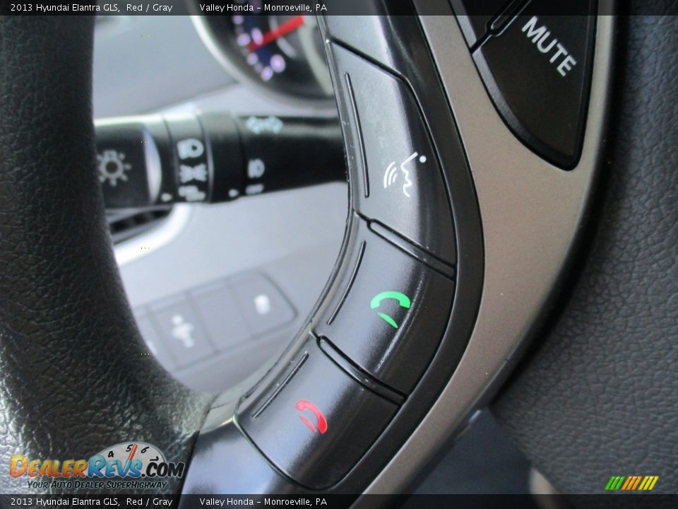 2013 Hyundai Elantra GLS Red / Gray Photo #16