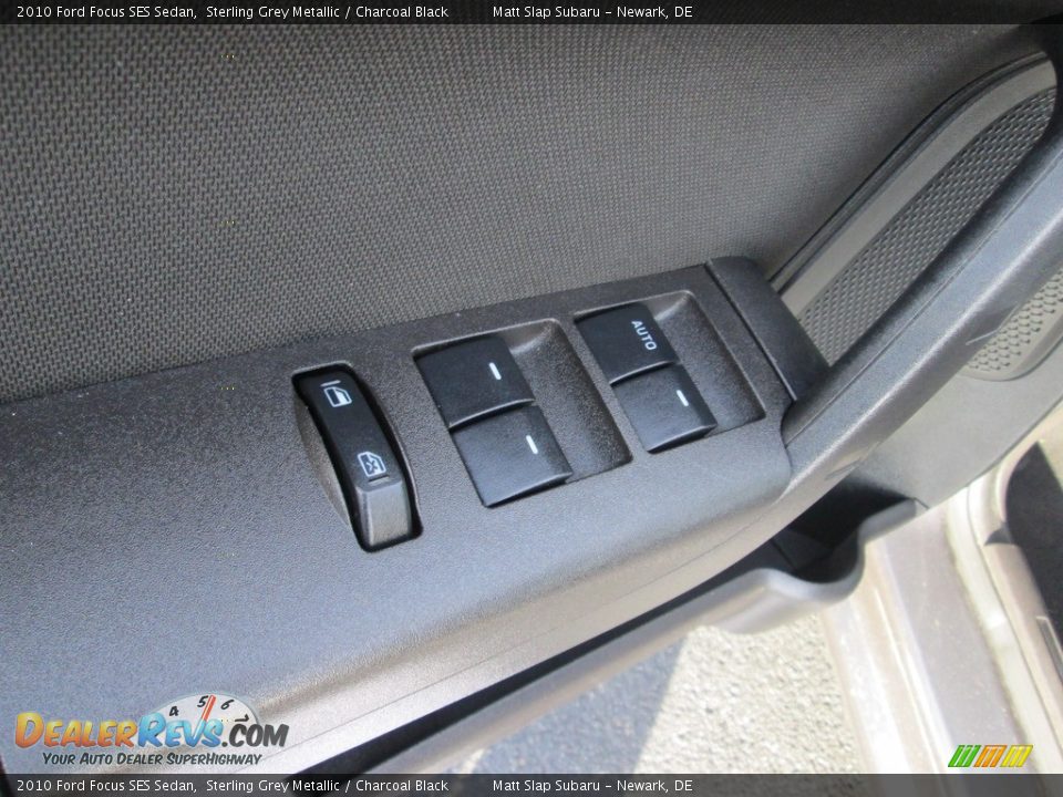 2010 Ford Focus SES Sedan Sterling Grey Metallic / Charcoal Black Photo #14