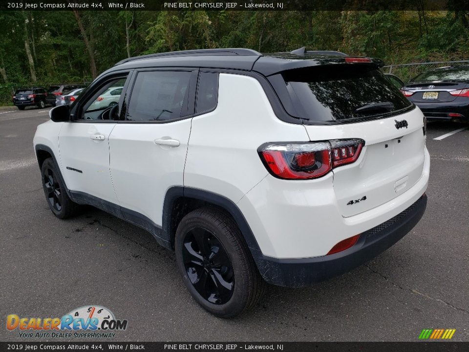 2019 Jeep Compass Altitude 4x4 White / Black Photo #4