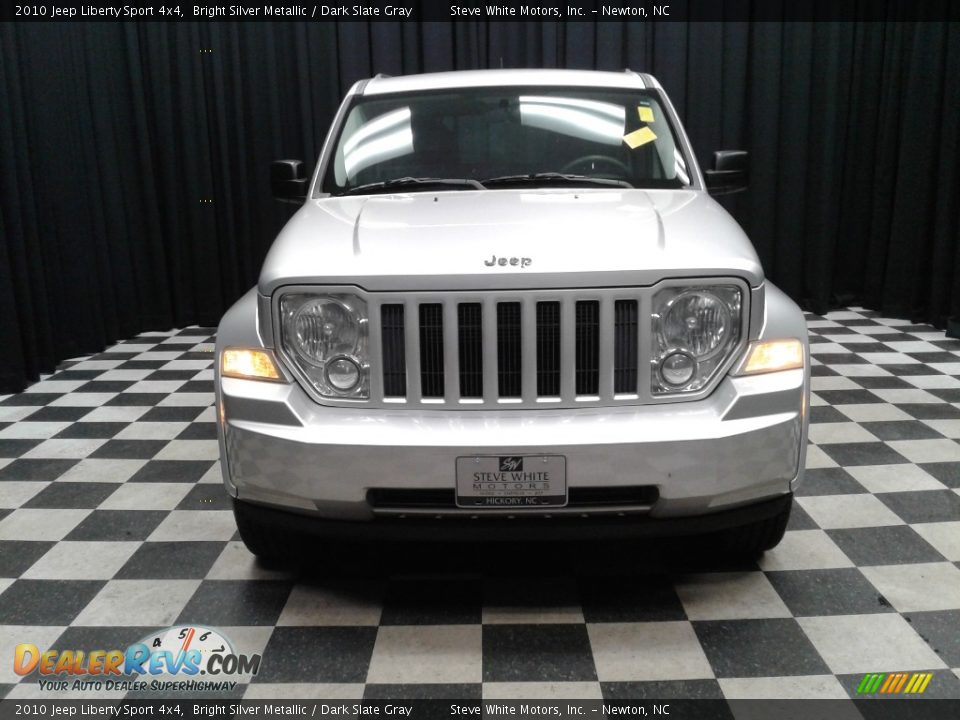 2010 Jeep Liberty Sport 4x4 Bright Silver Metallic / Dark Slate Gray Photo #3