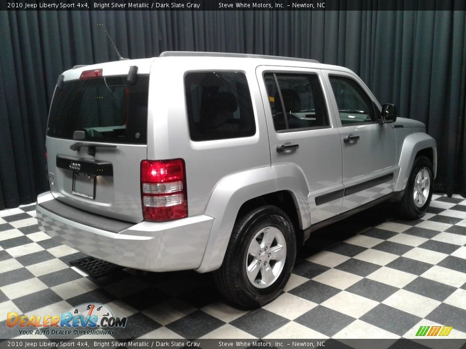 2010 Jeep Liberty Sport 4x4 Bright Silver Metallic / Dark Slate Gray Photo #6