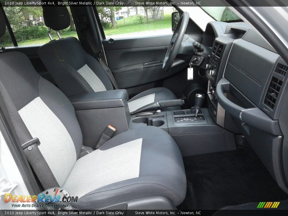 2010 Jeep Liberty Sport 4x4 Bright Silver Metallic / Dark Slate Gray Photo #14