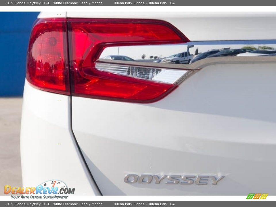 2019 Honda Odyssey EX-L White Diamond Pearl / Mocha Photo #7