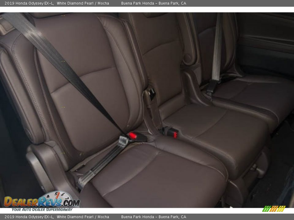 2019 Honda Odyssey EX-L White Diamond Pearl / Mocha Photo #31