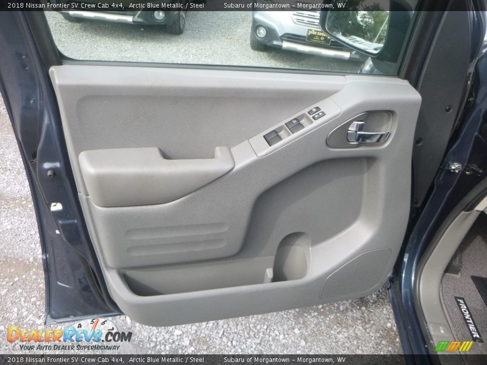 2018 Nissan Frontier SV Crew Cab 4x4 Arctic Blue Metallic / Steel Photo #14