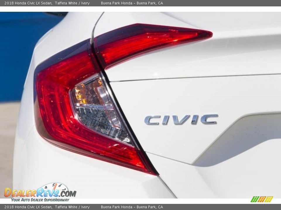 2018 Honda Civic LX Sedan Taffeta White / Ivory Photo #7