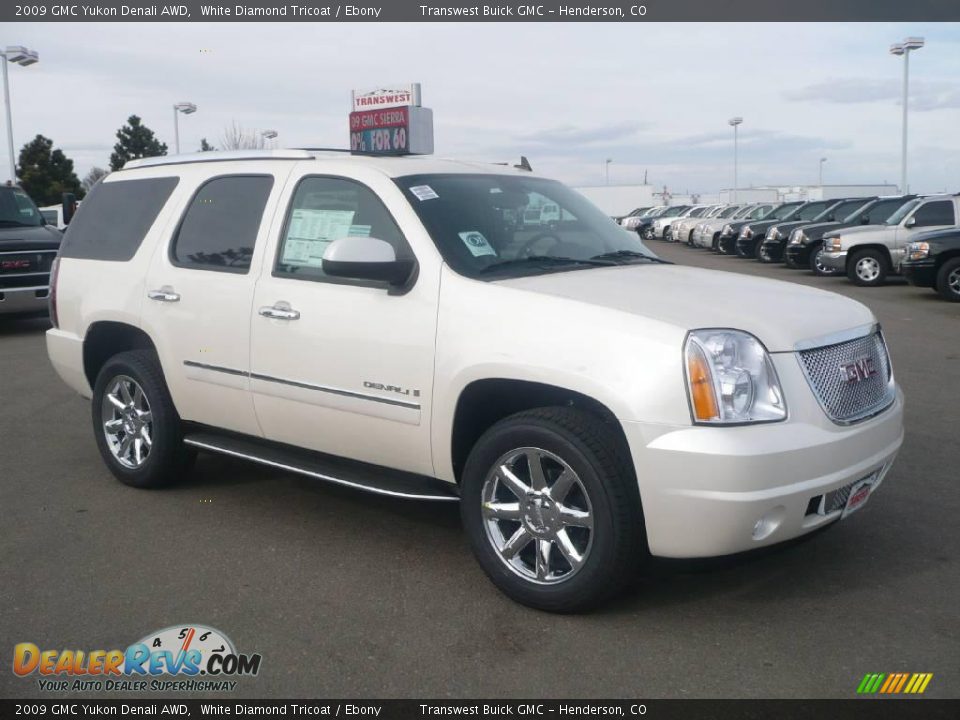 2009 GMC Yukon Denali AWD White Diamond Tricoat / Ebony Photo #1