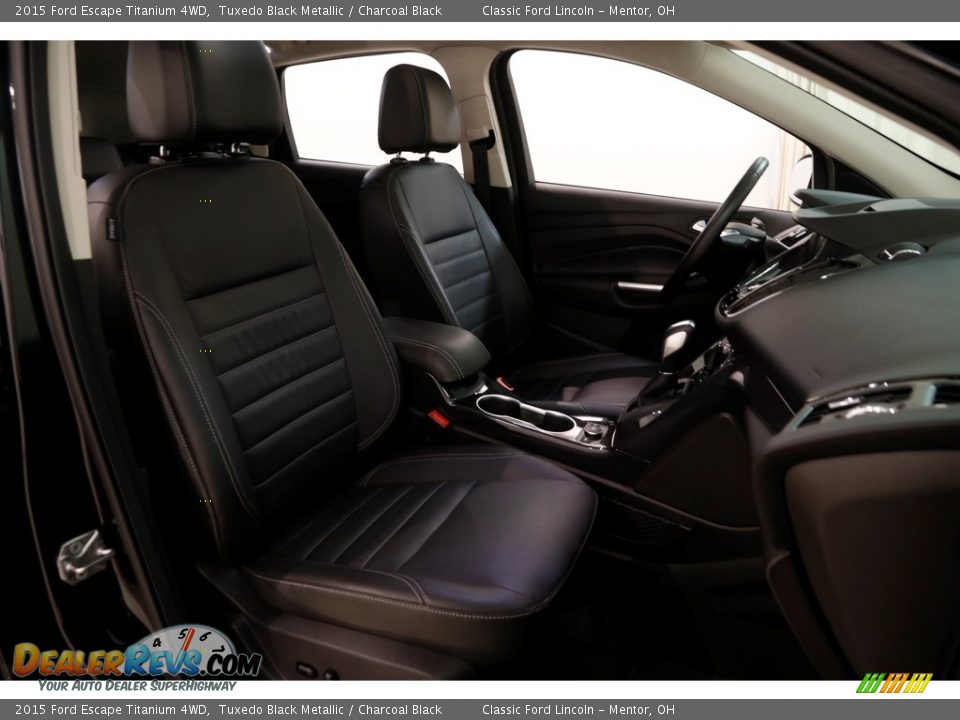 2015 Ford Escape Titanium 4WD Tuxedo Black Metallic / Charcoal Black Photo #16