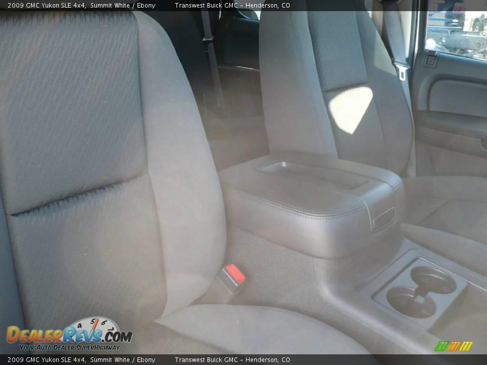 2009 GMC Yukon SLE 4x4 Summit White / Ebony Photo #7