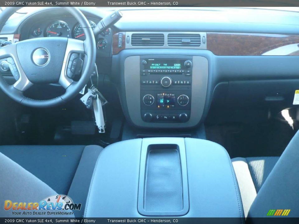2009 GMC Yukon SLE 4x4 Summit White / Ebony Photo #8