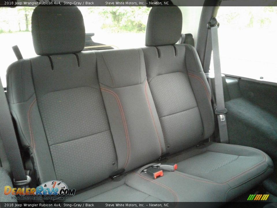 2018 Jeep Wrangler Rubicon 4x4 Sting-Gray / Black Photo #13