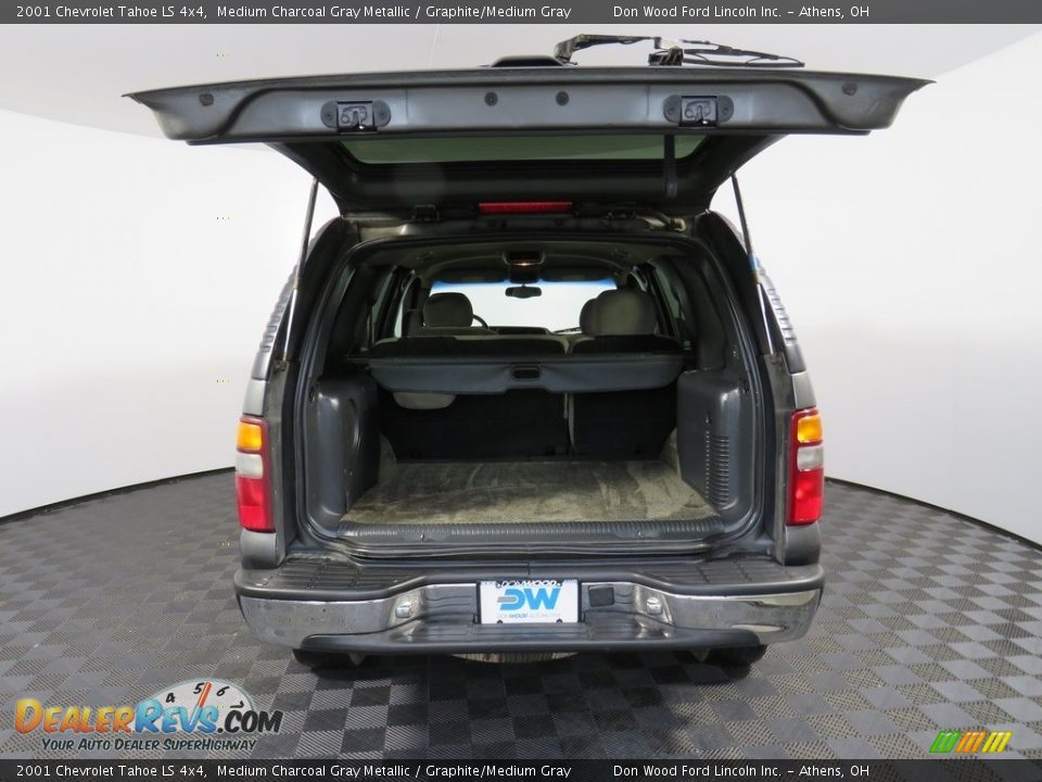 2001 Chevrolet Tahoe LS 4x4 Medium Charcoal Gray Metallic / Graphite/Medium Gray Photo #12