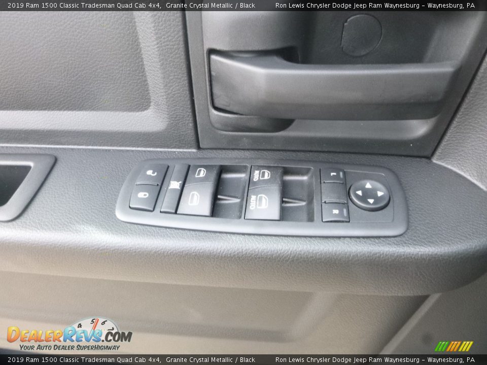 2019 Ram 1500 Classic Tradesman Quad Cab 4x4 Granite Crystal Metallic / Black Photo #19