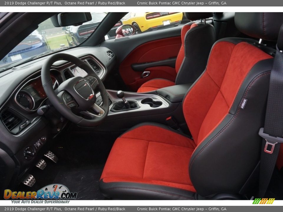 Ruby Red/Black Interior - 2019 Dodge Challenger R/T Plus Photo #4