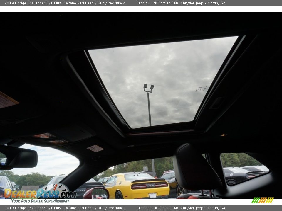 2019 Dodge Challenger R/T Plus Octane Red Pearl / Ruby Red/Black Photo #6