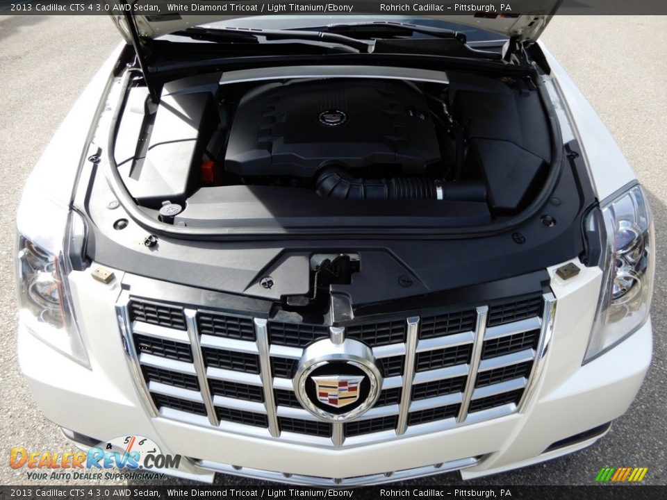 2013 Cadillac CTS 4 3.0 AWD Sedan White Diamond Tricoat / Light Titanium/Ebony Photo #10