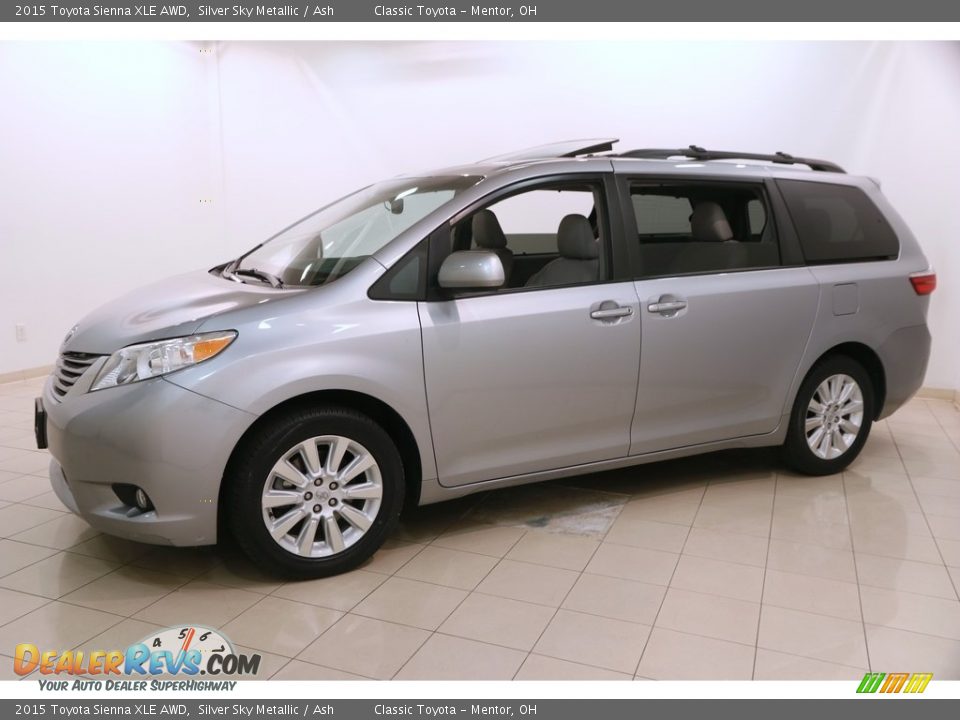 2015 Toyota Sienna XLE AWD Silver Sky Metallic / Ash Photo #3
