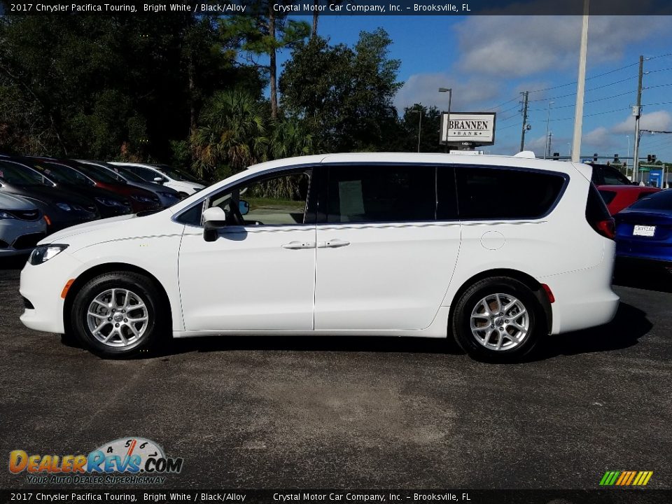 2017 Chrysler Pacifica Touring Bright White / Black/Alloy Photo #2