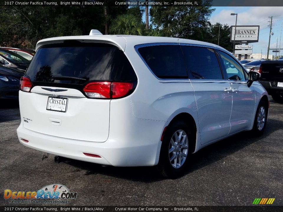 2017 Chrysler Pacifica Touring Bright White / Black/Alloy Photo #5