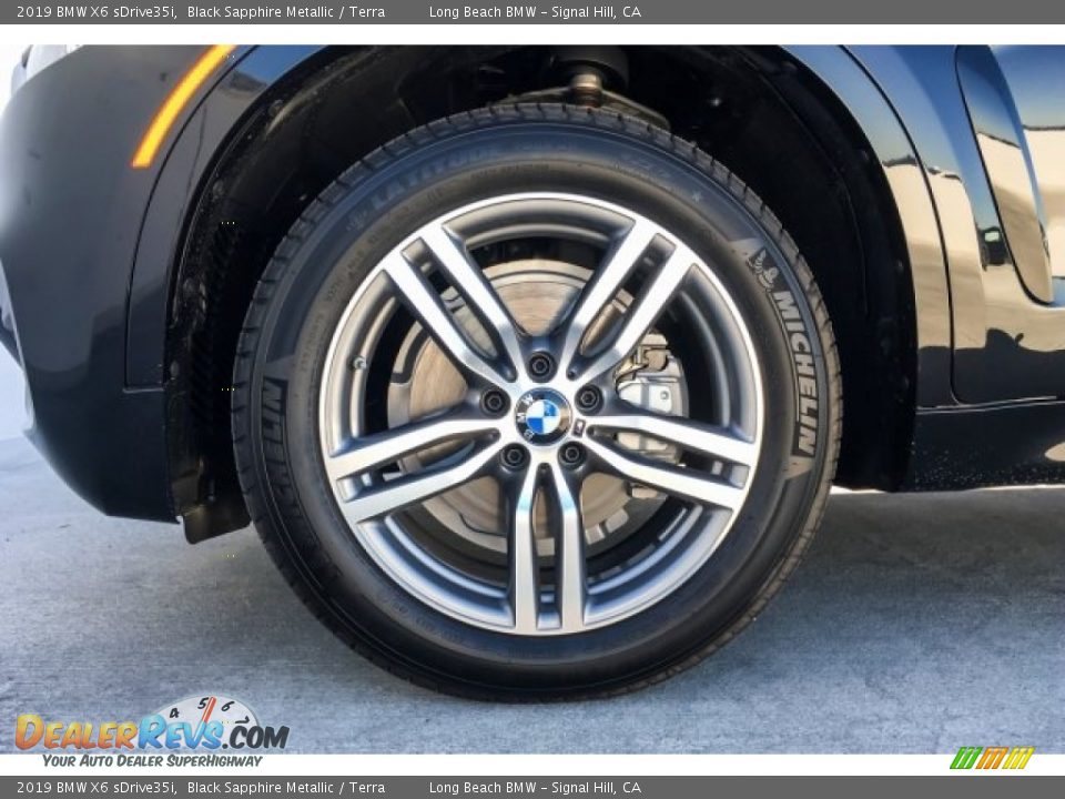 2019 BMW X6 sDrive35i Black Sapphire Metallic / Terra Photo #8