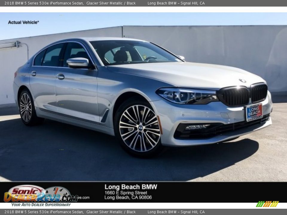 2018 BMW 5 Series 530e iPerfomance Sedan Glacier Silver Metallic / Black Photo #1